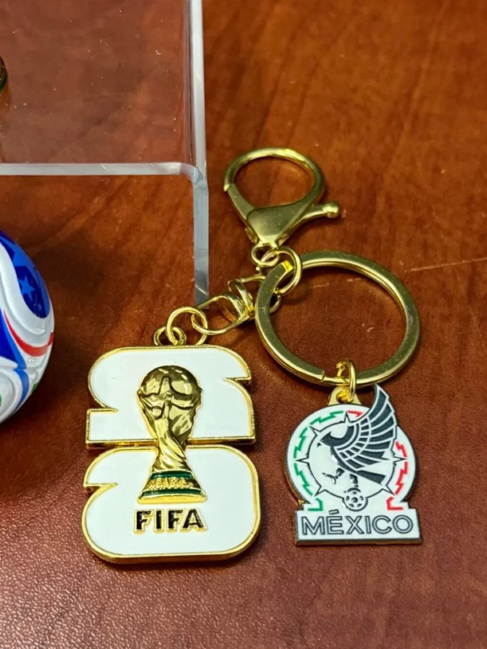 Mexico 2026 World Cup 3-Piece Keychain Set – Trophy, Mexico Crest & Mini Ball